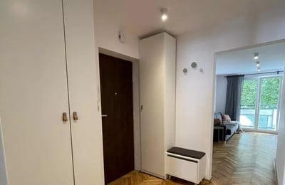 Long-term rental of a 2-room apartment 48m², Kraków, Poland