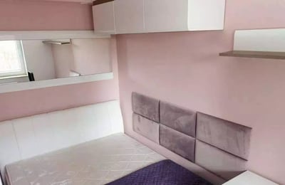 Location longue durée appartement 2 pièces 31 m², quartier Sczepin, Wrocław, Pologne