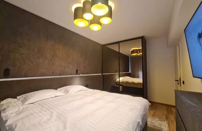 Long-term rental 2-room apartment in Tractoru district, Brașov, Romania