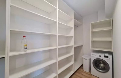 Long-term rental 2-room apartment in Tractoru district, Brașov, Romania