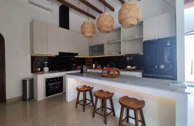 Long-term villa rental with 4 bedrooms in Pejeng, Bali, Indonesia