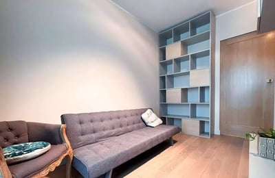 Location longue durée appartement 3 pièces avec balcon, quartier Nadodrze, Wrocław, Pologne