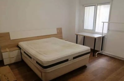 Langzeitmiete 3-Zimmer-Wohnung mit Balkon in Elche, Spanien