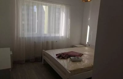 Long-term rent 2-room apartment in Tractorul, Brasov, Romania