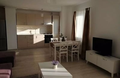 Long-term rent 2-room apartment in Tractorul, Brasov, Romania