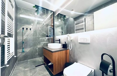 Long-term rental of 3-room apartment in Kasper Coresi, Brașov, Romania