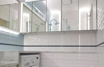 Location longue durée appartement 3 pièces 58 m² avec balcon, Wrocław, Pologne