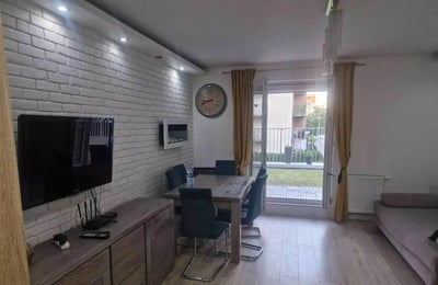 Location longue durée appartement 3 pièces 64 m² avec terrasse, Wrocław, Pologne