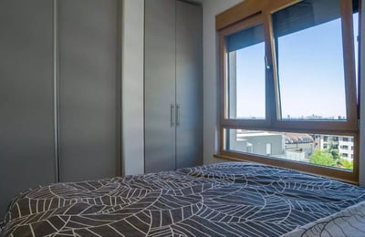 Location longue durée appartement 2 pièces 36 m², quartier Zvezdara, Belgrade, Serbie