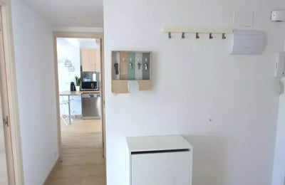 Langzeitmiete Wohnung mit 3 Schlafzimmern 100 m², Alicante, Spanien