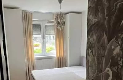 Location longue durée appartement 2 pièces 46 m², Olimpia Port, Wrocław, Pologne