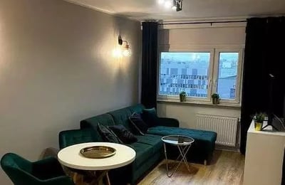 Location longue durée appartement 1 pièce 25 m², Wrocław, Pologne