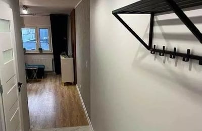 Location longue durée appartement 1 pièce 25 m², Wrocław, Pologne