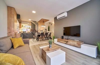 Alquiler a largo plazo dúplex de 4 habitaciones, Varna, Bulgaria