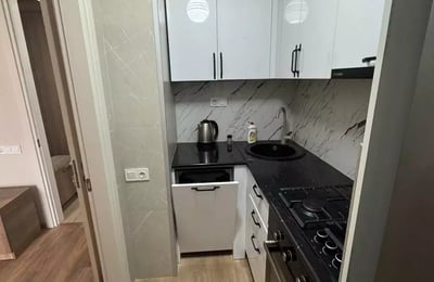 Alquiler a largo plazo apartamento 2+1, 70 m², Batumi, Georgia