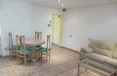 Langzeitmiete 3-Schlafzimmer-Wohnung, 135 m², Alicante, Spanien