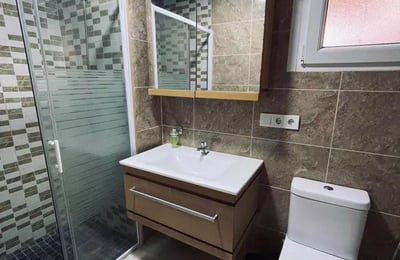 Долгосрочная аренда 4-спальной квартиры, 120 м², район порта, Торревьеха, Испания