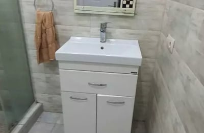 Alquiler a largo plazo apartamento 1+1, 50 m², Batumi, Georgia