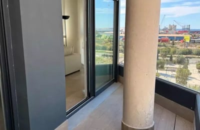 Alquiler a largo plazo apartamento de 3 dormitorios, 120 m², zona Benalúa, Alicante, España