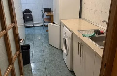 Location longue durée d’un appartement 4 pièces, 85 m², Constanța, Roumanie