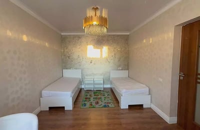 Long-term rental of a 4-room villa 350 m² in Constanța, Romania