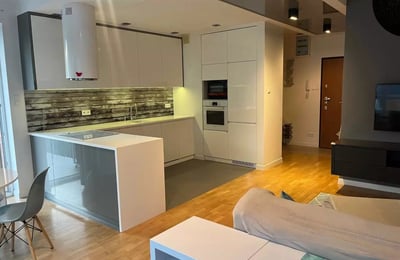 Langzeitmiete einer 2-Zimmer-Wohnung mit 53 m² in Grzegórzki, Krakau, Polen