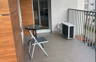 Langzeitmiete einer 2-Zimmer-Wohnung mit 53 m² in Grzegórzki, Krakau, Polen