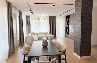 Alquiler a largo plazo de apartamento de 4 habitaciones 140 m², Vračar, Belgrado, Serbia