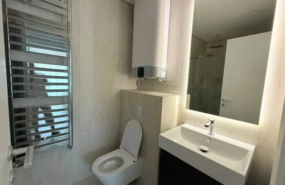 Alquiler a largo plazo de apartamento de 4 habitaciones 140 m², Vračar, Belgrado, Serbia
