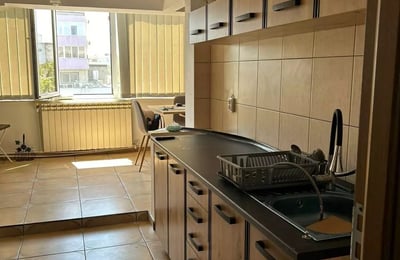 Langzeitmiete einer 3-Zimmer-Wohnung mit 75 m², Constanța, Rumänien