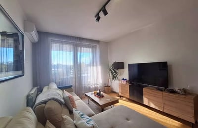 Langzeitmiete einer 3-Zimmer-Wohnung mit 65 m² in Neu-Belgrad, Serbien