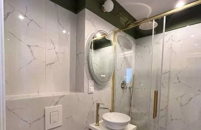 Location longue durée d’un appartement 3 pièces de 51 m² à Wola, Varsovie, Pologne