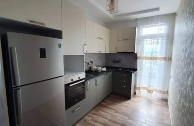 Alquiler a largo plazo de apartamento 2+1 de 95 m² en Batumi, Georgia