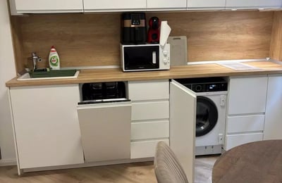Langzeitmiete einer 2-Zimmer-Wohnung mit 52 m² in Constanța, Rumänien