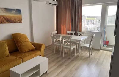 Langzeitmiete einer 2-Zimmer-Wohnung mit 60 m² in Constanța, Rumänien