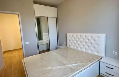 Alquiler a largo plazo de apartamento 1+1 de 48 m² en Batumi, Georgia