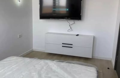 Alquiler a largo plazo de apartamento de 2 habitaciones, 46 m², Constanza, Rumanía