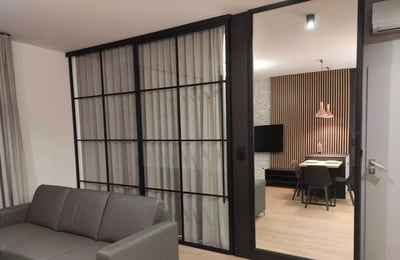 Location longue durée d’un appartement 2 pièces de 38 m² à Varsovie, Pologne