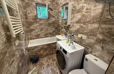 Long-term rental of 3-room apartment in Nizhniy Briz, Varna, Bulgaria