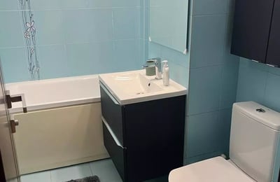 Alquiler a largo plazo de apartamento de 55 m² en la zona Casa de Cultură, Constanza, Rumanía