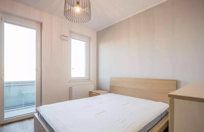Location longue durée d’un appartement de 38 m² dans le quartier Krzyki, Wrocław, Pologne