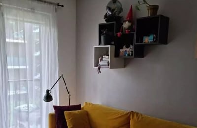 Location longue durée d’un appartement de 40 m² dans le quartier Kępa Mieszczańska, Wrocław, Pologne