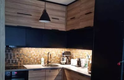 Location longue durée d’un appartement de 40 m² dans le quartier Kępa Mieszczańska, Wrocław, Pologne
