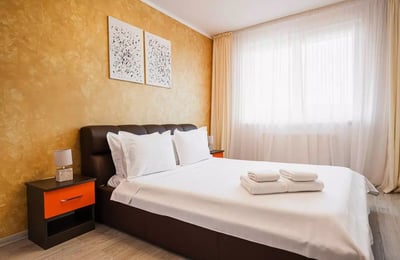 Location longue durée d’un appartement studio 2 pièces dans le quartier Tractorul, Brașov, Roumanie