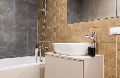 Location longue durée d’un appartement studio 2 pièces dans le quartier Tractorul, Brașov, Roumanie