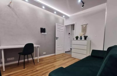 Long-term rental of 41 m² 3-room apartment in Kraków, Poland