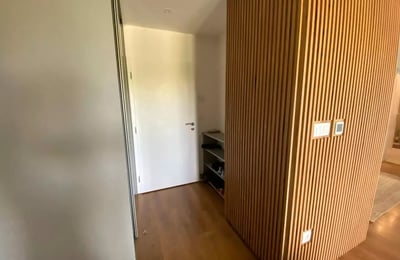 Долгосрочная аренда 2-комнатной квартиры 50 м², Ружинов, Братислава, Словакия