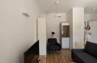 Location longue durée d’un appartement 2 pièces 44 m², Stare Miasto, Cracovie, Pologne