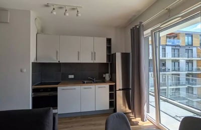 Location longue durée d’un appartement 2 pièces 44 m², Stare Miasto, Cracovie, Pologne