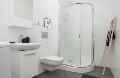 Location longue durée d’un appartement 2 pièces 44 m², Stare Miasto, Cracovie, Pologne